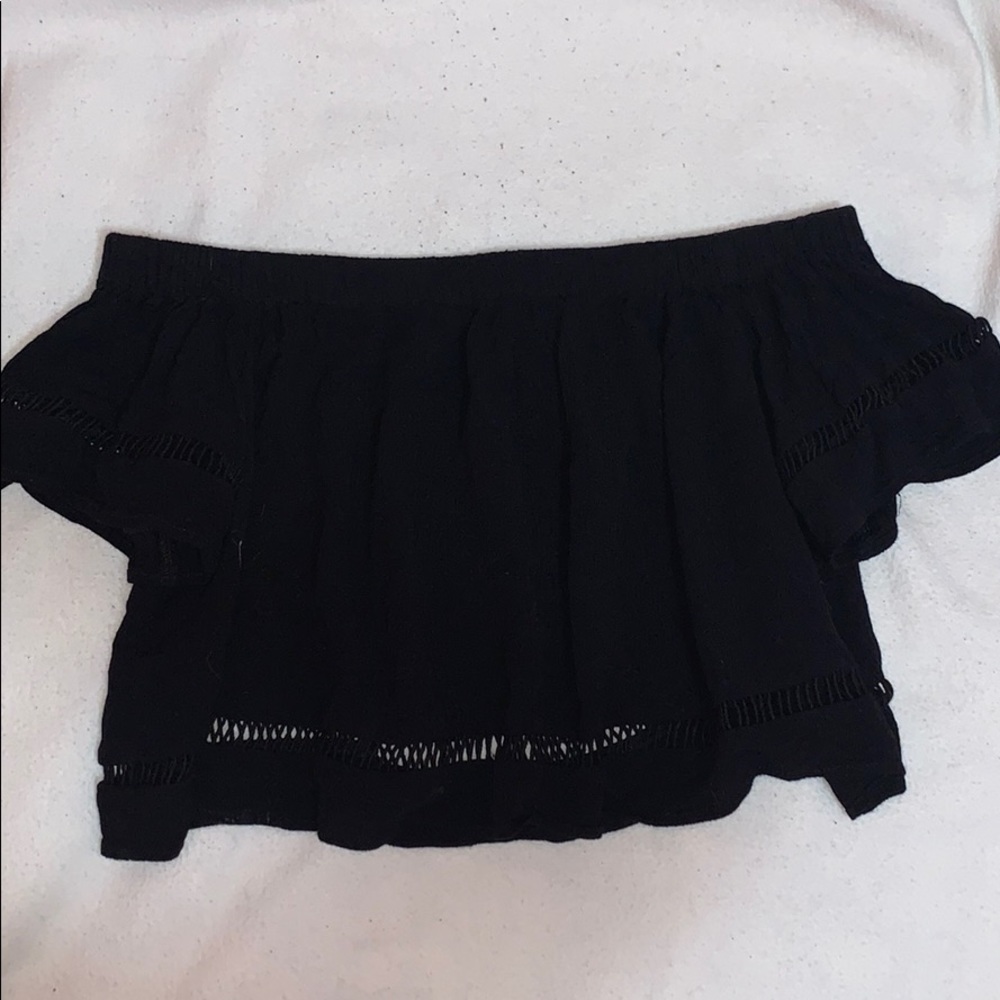 Black off-the-shoulder crop top